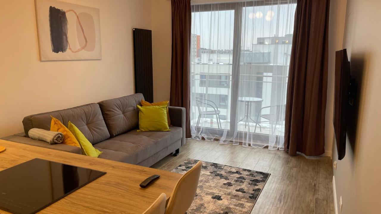 2-Room In New House, Wola Варшава Екстериор снимка